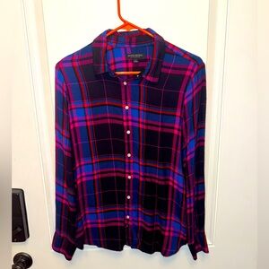 Banana republic men’s button down flannel - size small